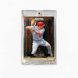 2021 Panini Prizm Mike Trout Stained Glass SG-1 Baseball Card